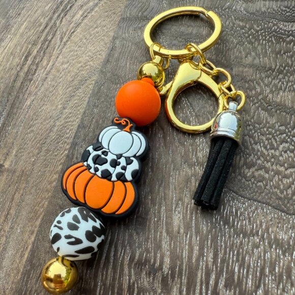 Halloween Silicone Beaded Keychain with Tassel - Picture 3 of 5